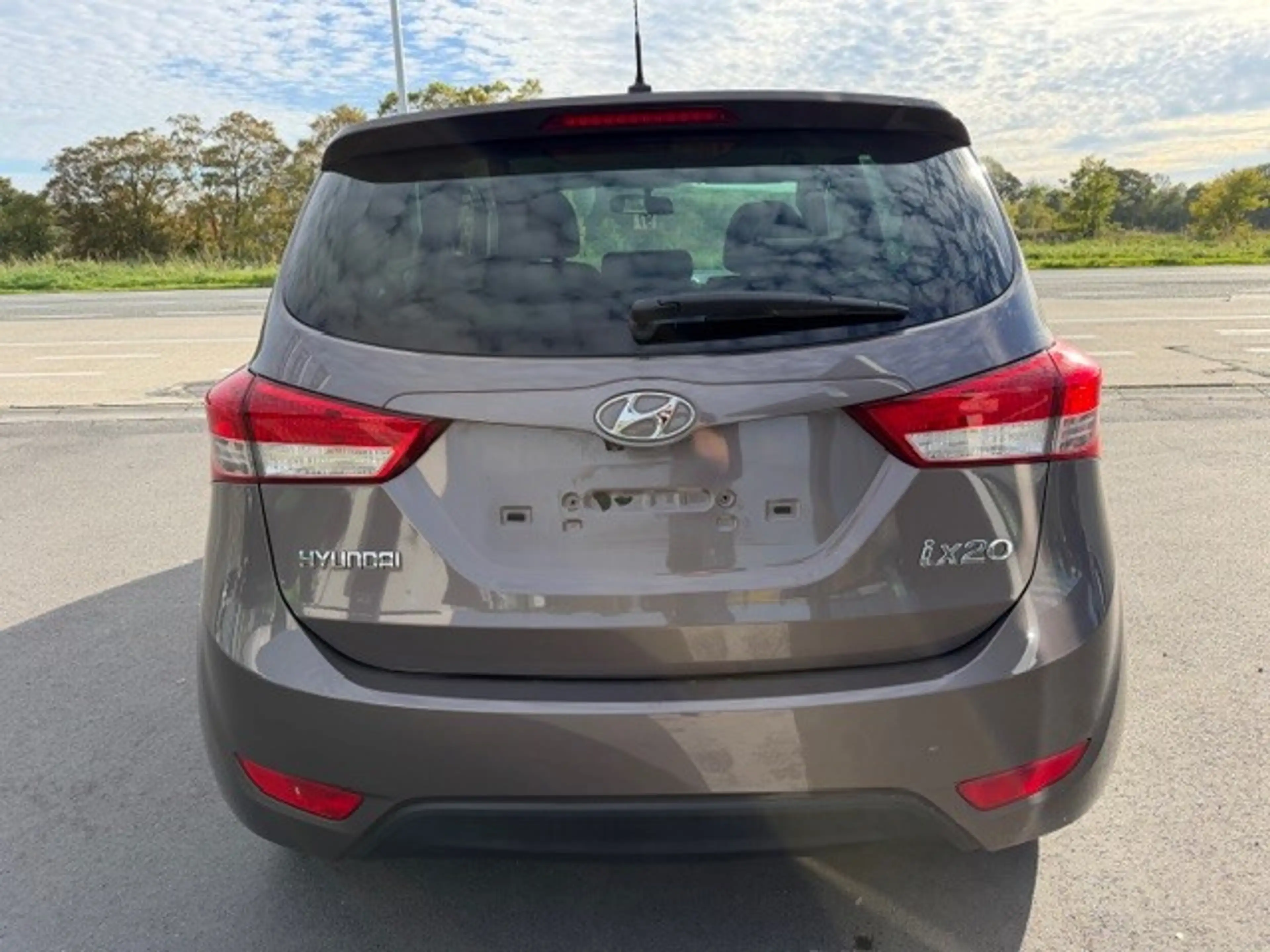 Hyundai iX20 — photo 4