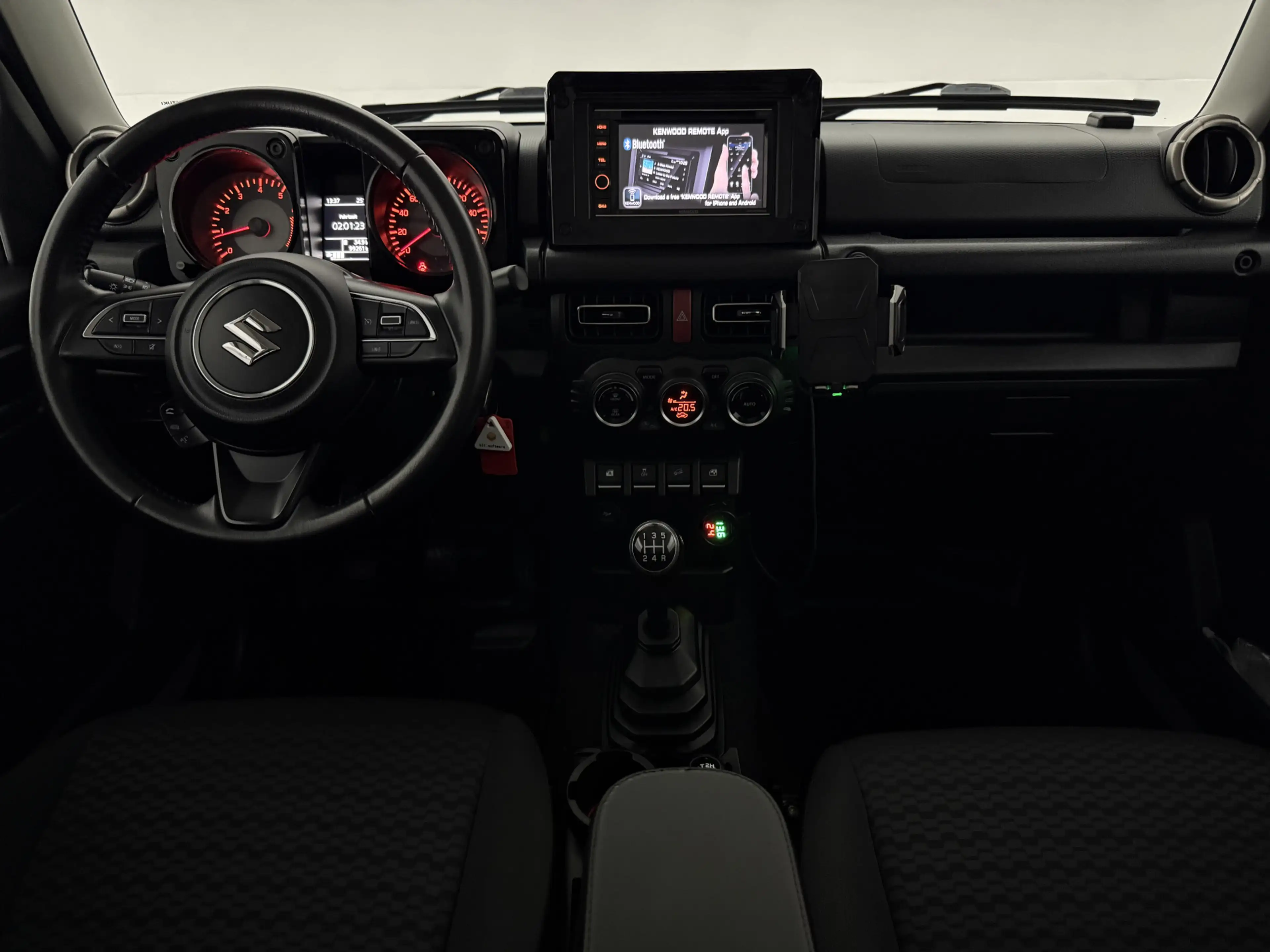 Suzuki Jimny 1.5 Comfort Plus 102PK 4WD | Clima | Carplay | Cam — photo 2