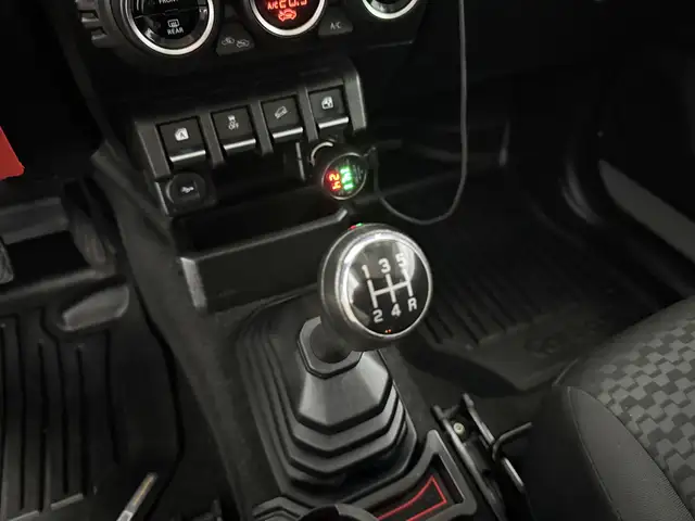 Suzuki Jimny view 30