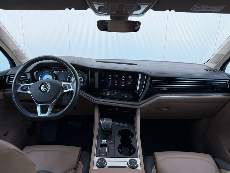 Volkswagen Touareg 3.0TDI4Motion Atmosphere R-LINE AHK LED — photo 13