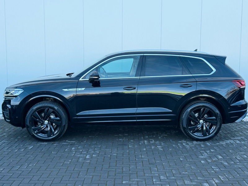 Volkswagen Touareg 3.0TDI4Motion Atmosphere R-LINE AHK LED — photo 6