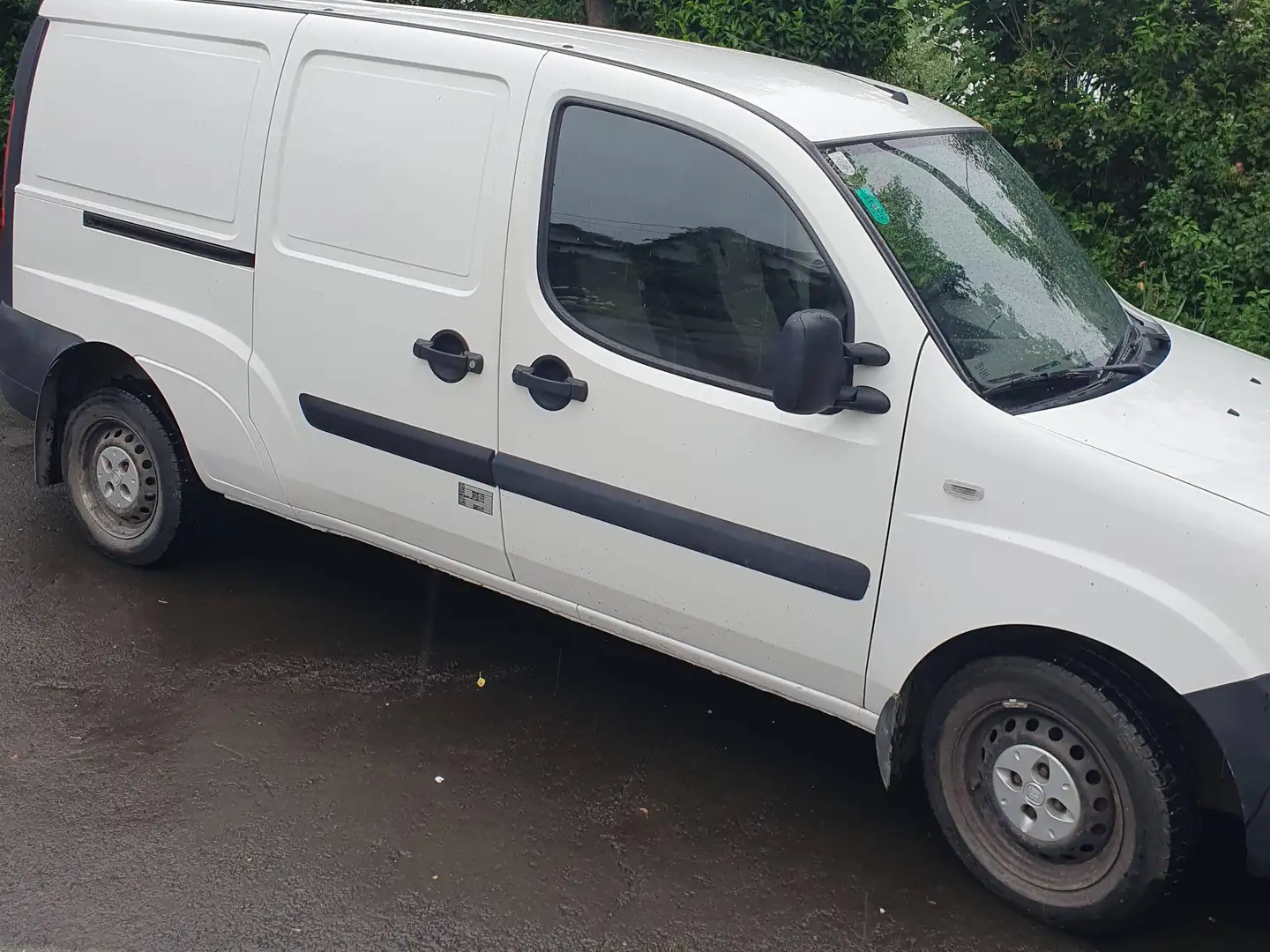 Fiat Doblo Doblo 1,4 Active Active Weiß - 1