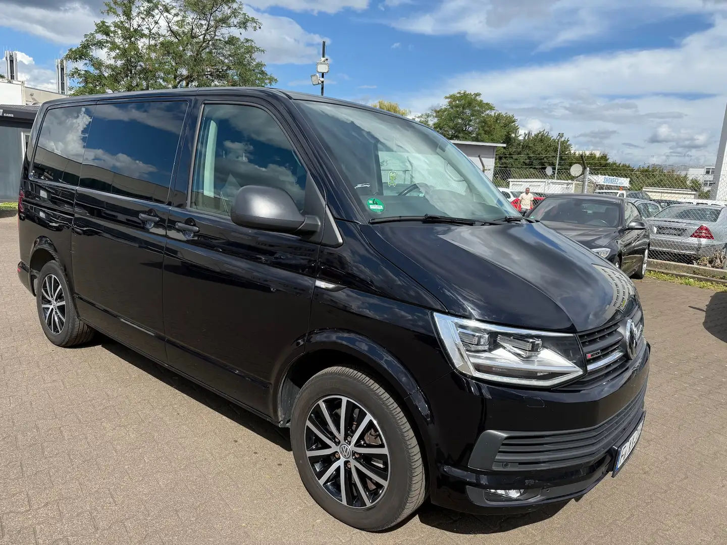 Volkswagen T6 Multivan 4Motion DSG 150PS/Scheckheft VW Negro - 2
