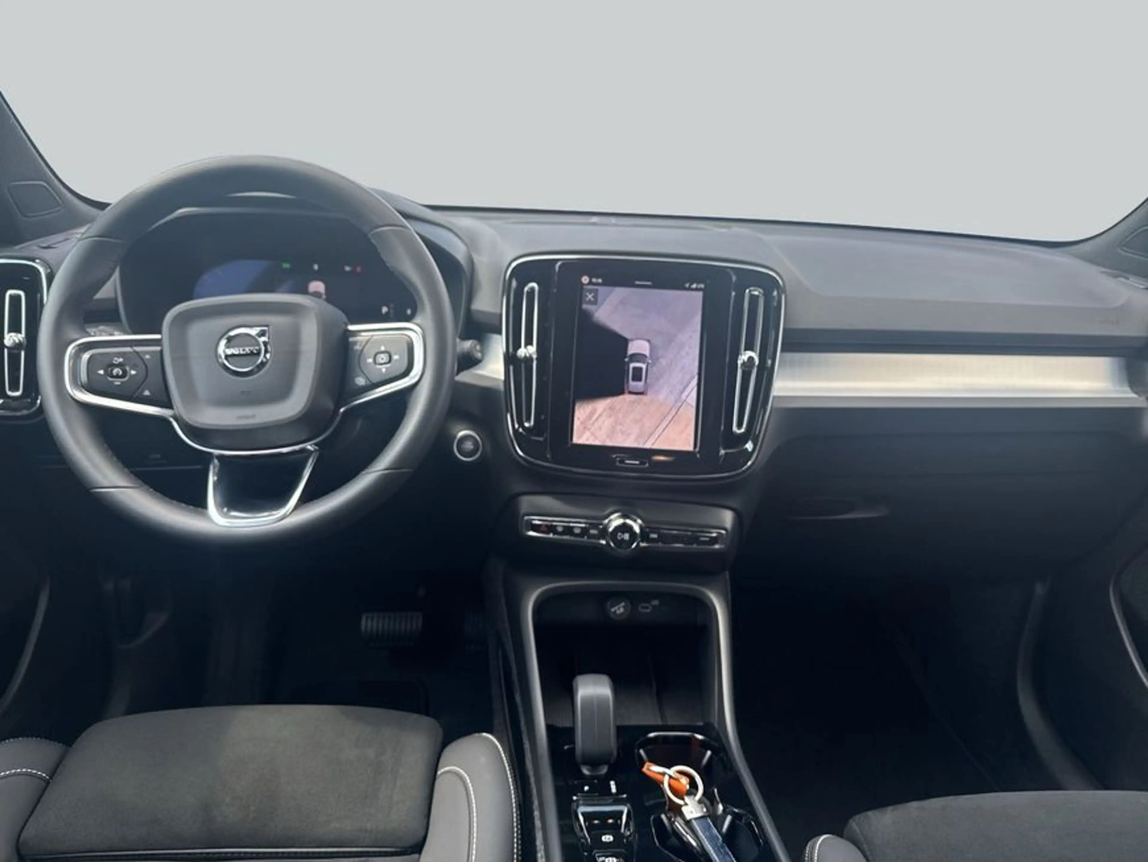 Volvo XC40 XC40 B3 B DKG Plus Black Edition — photo 13