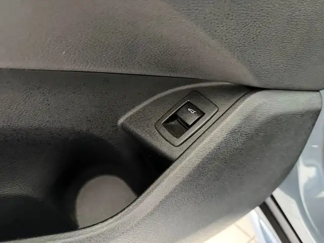 BMW X1 view 18