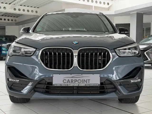 BMW X1 view 9