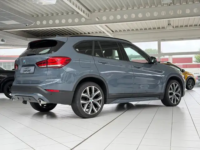 BMW X1 view 5