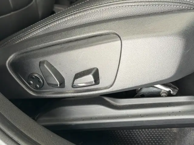BMW X1 view 25