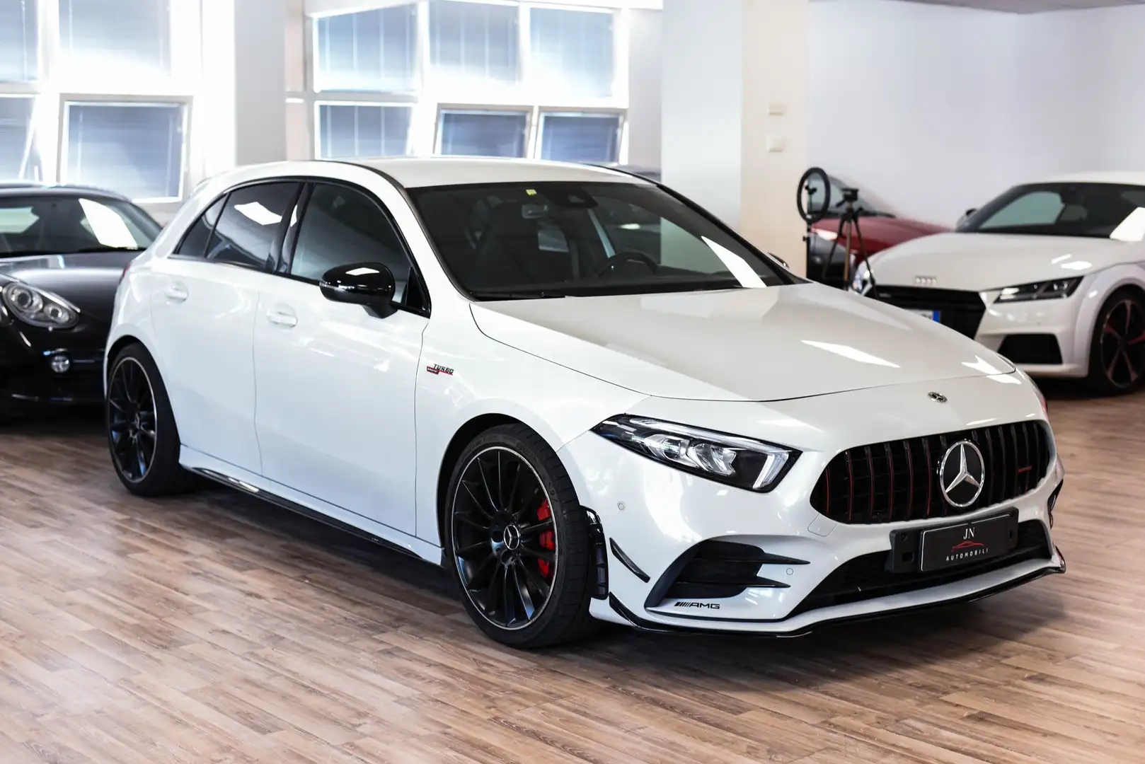 Mercedes-Benz A 35 AMG 4matic auto - 1