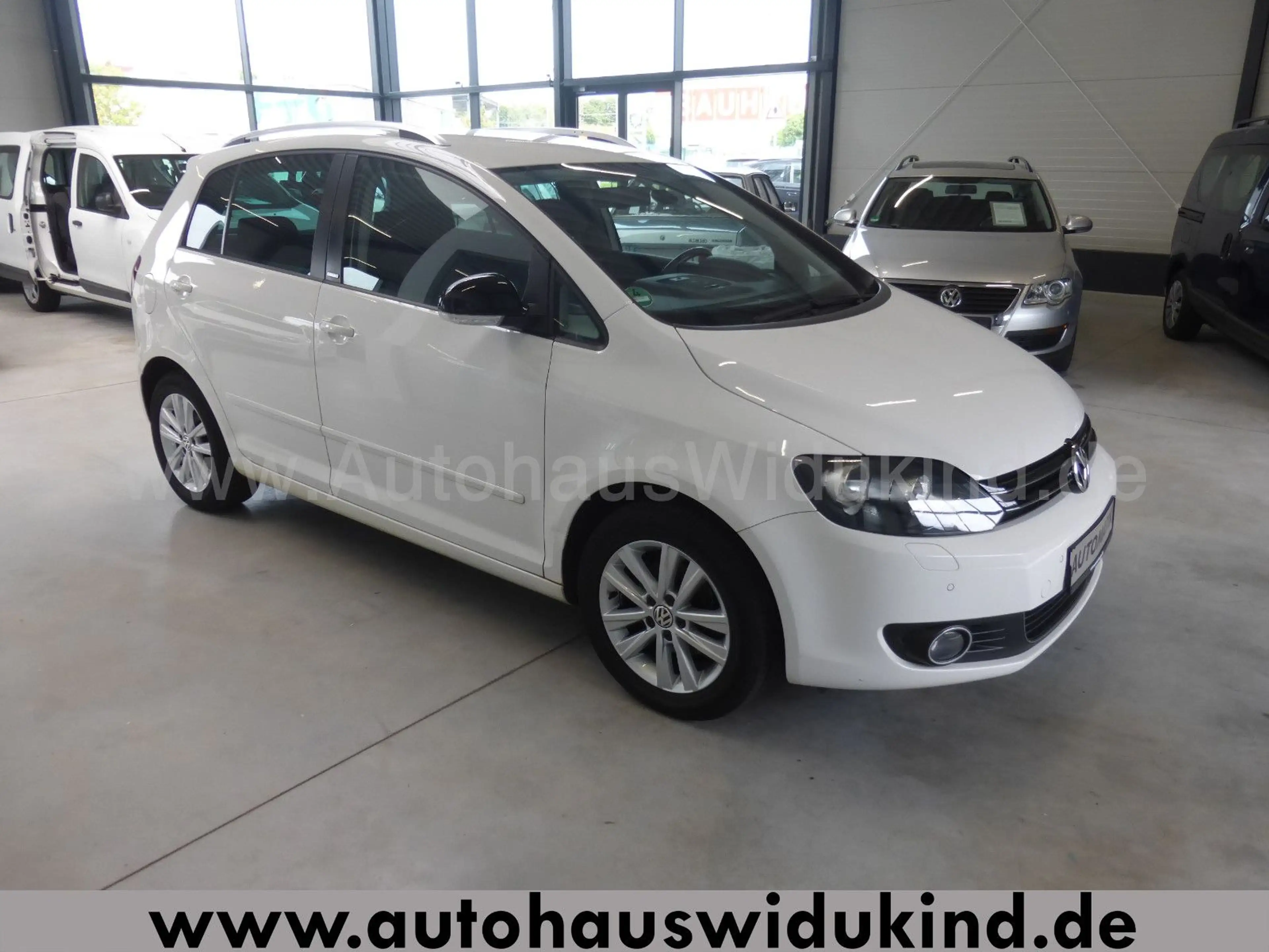Volkswagen Golf Plus VI 1.2 Style Autom. DSG PDC AHK 1.HAND — photo 3