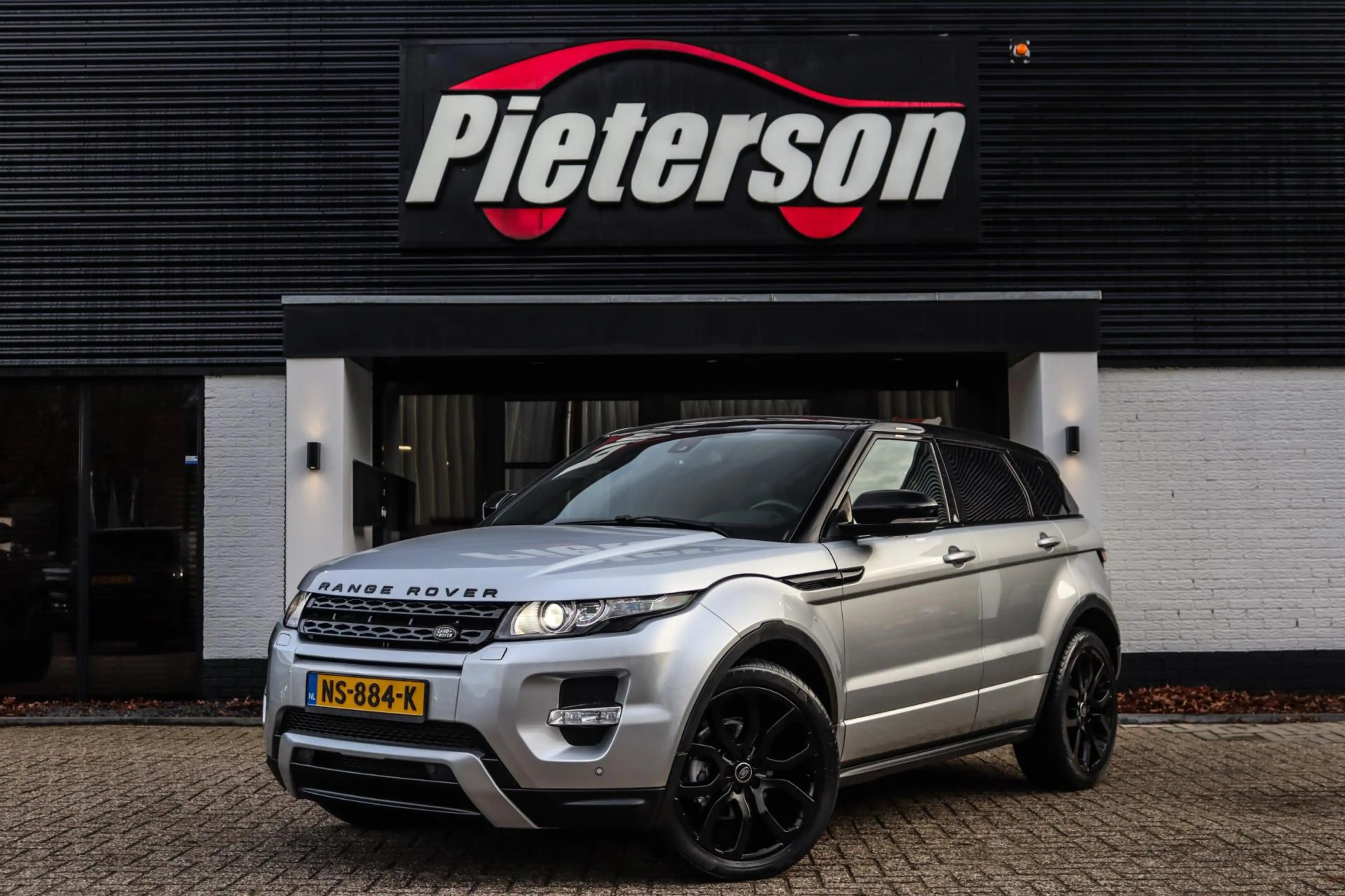 Land Rover Range Rover Evoque 2.2 SD4 4WD HSE DYNAMIC VOL — photo 5