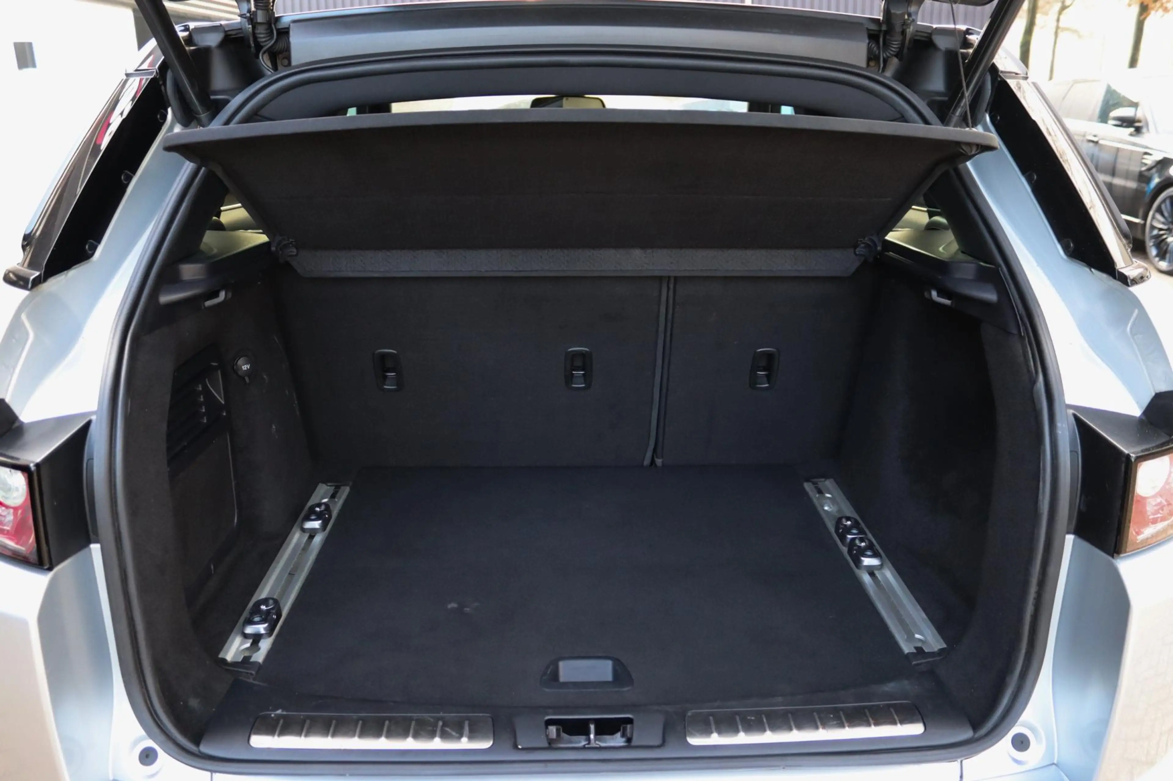Land Rover Range Rover Evoque 2.2 SD4 4WD HSE DYNAMIC VOL — photo 9