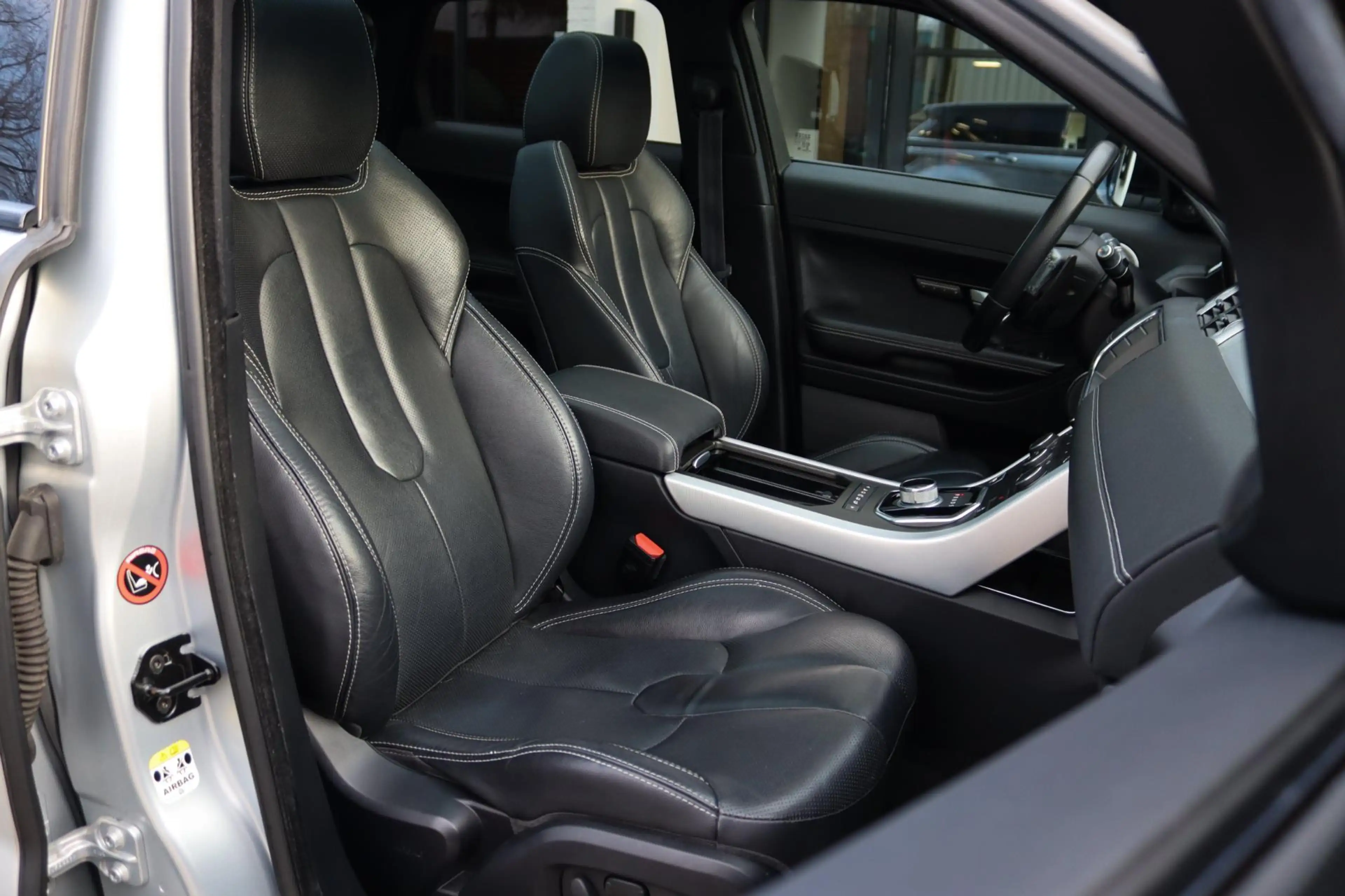 Land Rover Range Rover Evoque 2.2 SD4 4WD HSE DYNAMIC VOL — photo 13