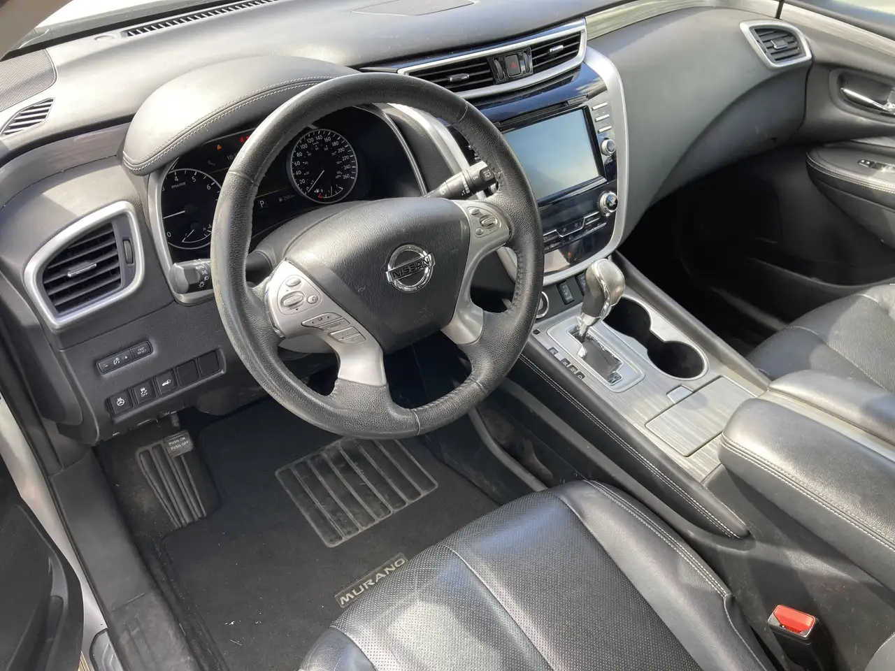 Nissan Murano снимка Nissan Murano