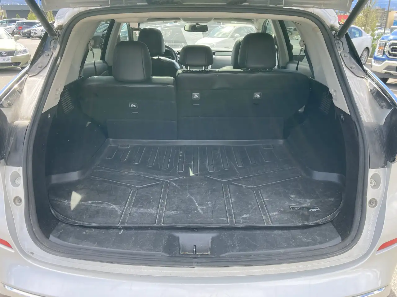 Nissan Murano снимка Nissan Murano