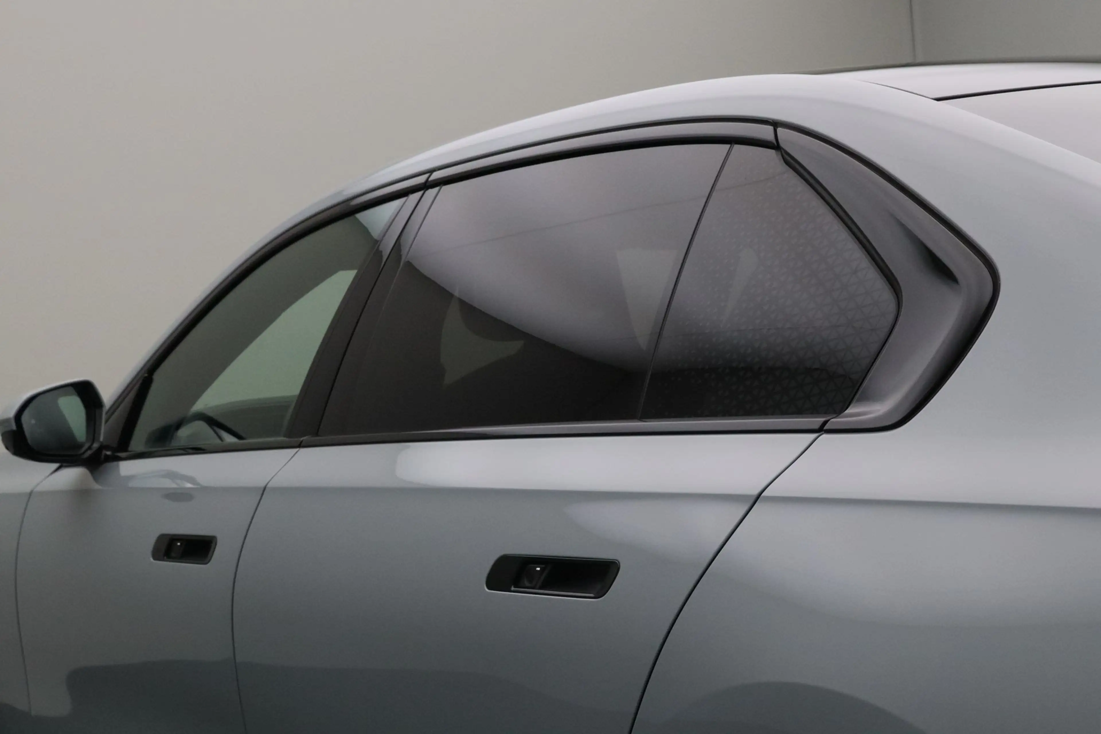 BMW i7 eDrive50 106 kWh | Driving Assistant Professional — photo 4