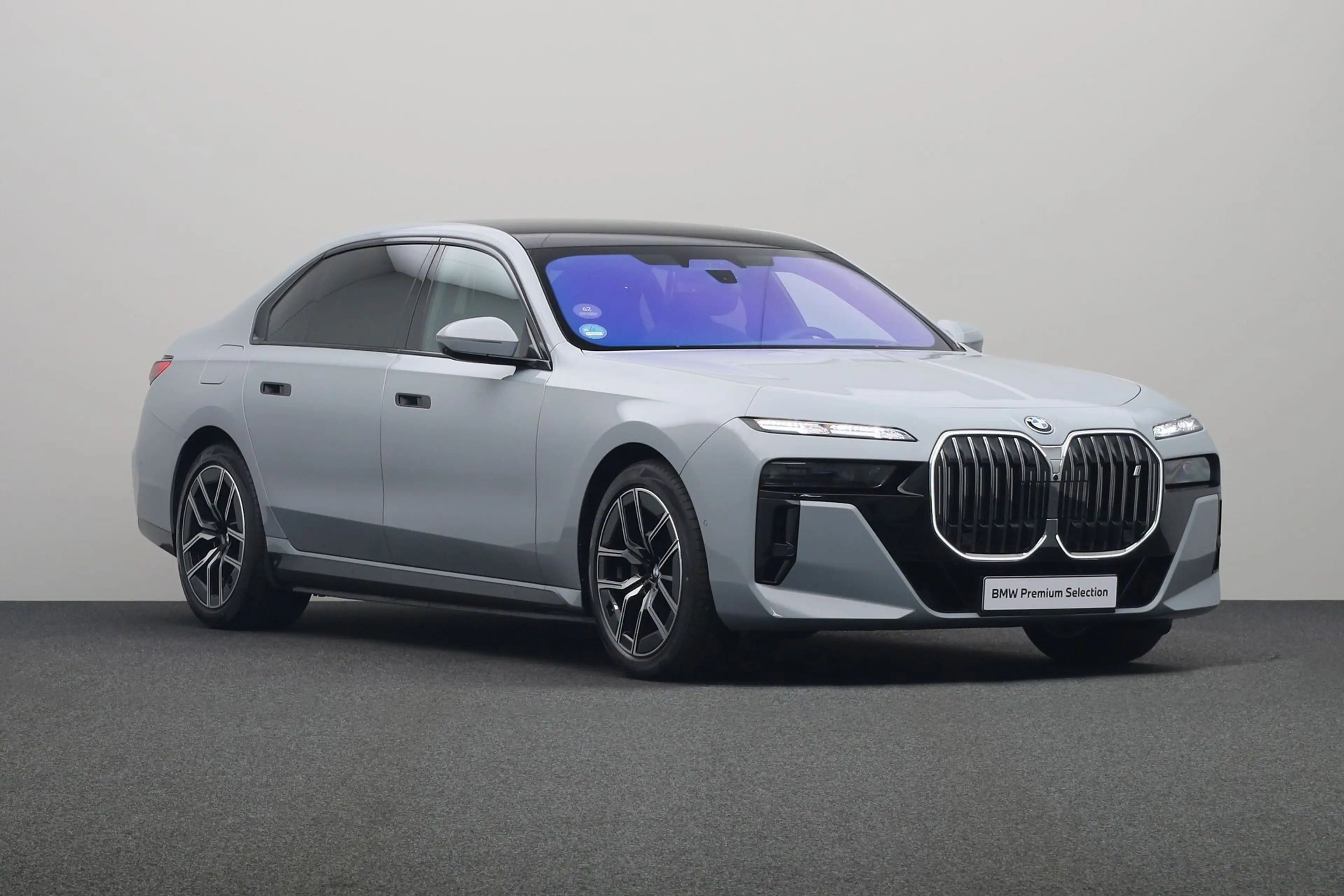 BMW i7 eDrive50 106 kWh | Driving Assistant Professional — photo 11