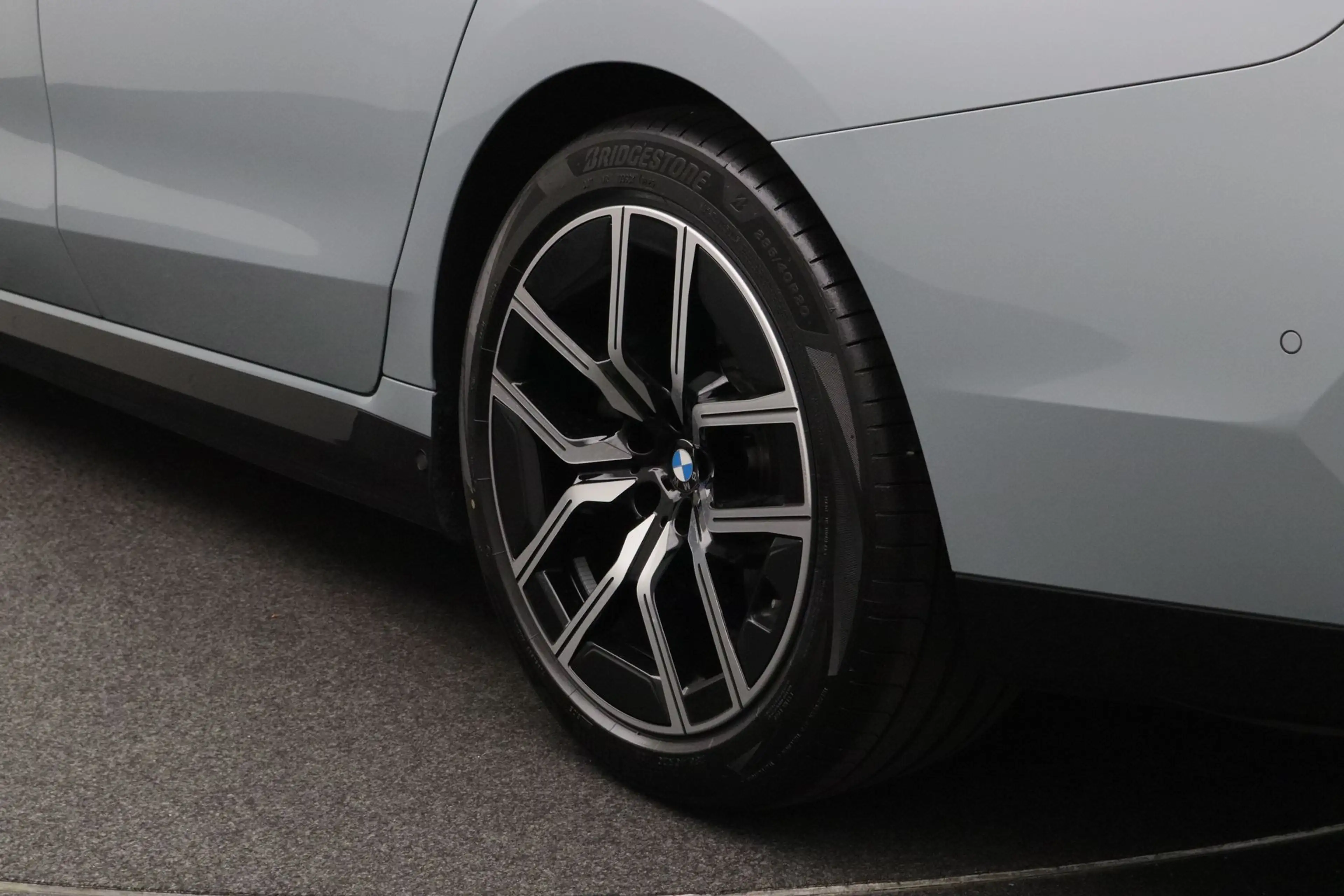 BMW i7 eDrive50 106 kWh | Driving Assistant Professional — photo 5