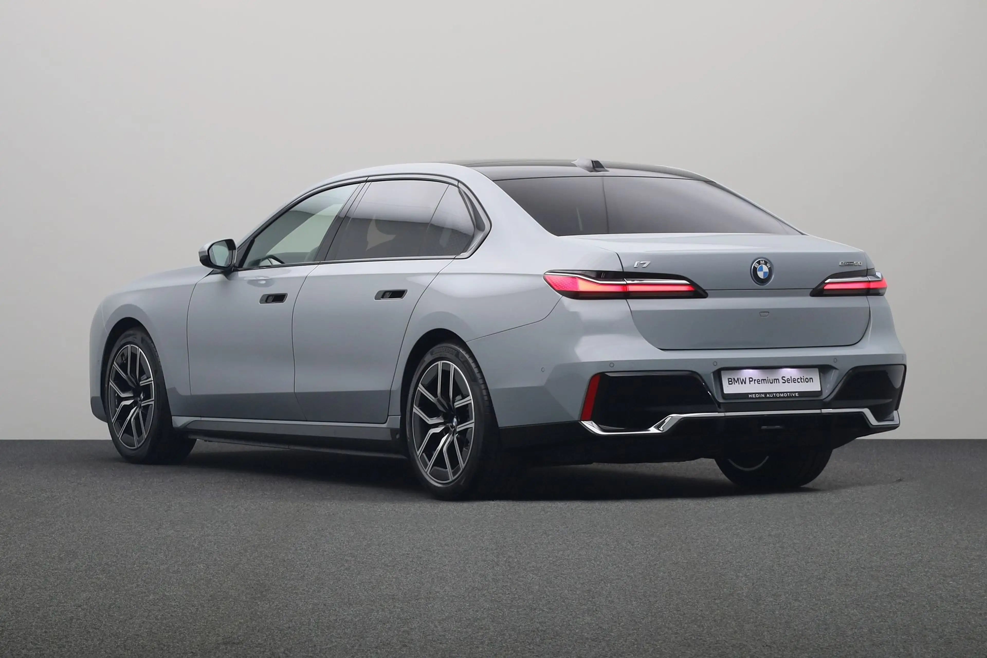 BMW i7 eDrive50 106 kWh | Driving Assistant Professional — photo 13