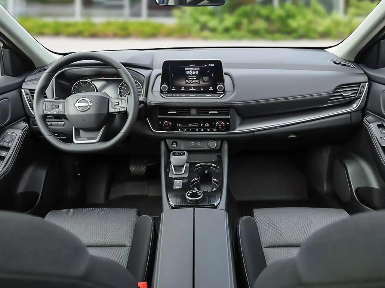 Nissan Rogue fotografie Nissan Rogue