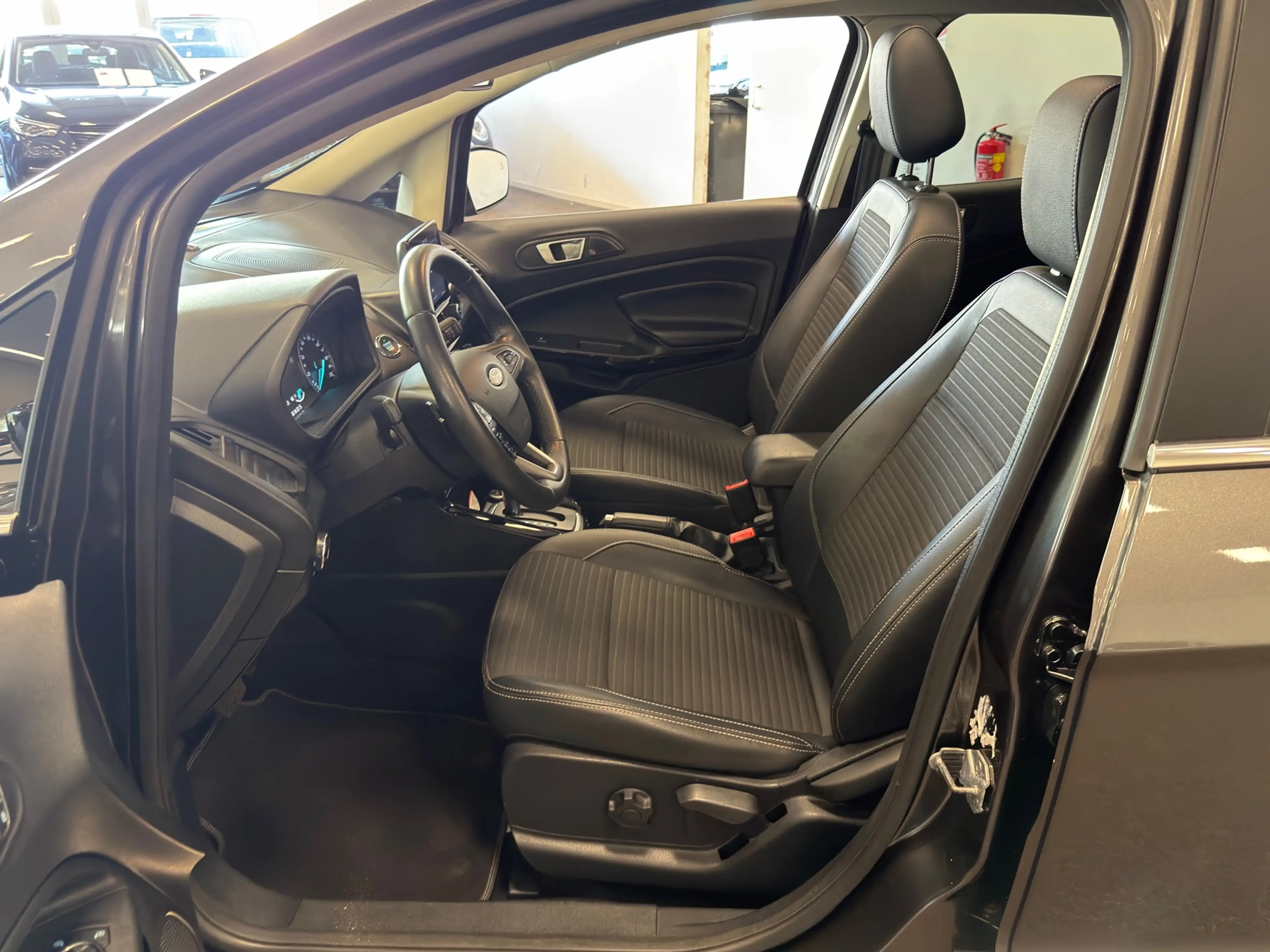 Ford EcoSport 1.0 EcoBoost| NAVIGATIE/CAMERA | CRUISE | ECC AIRC — photo 11