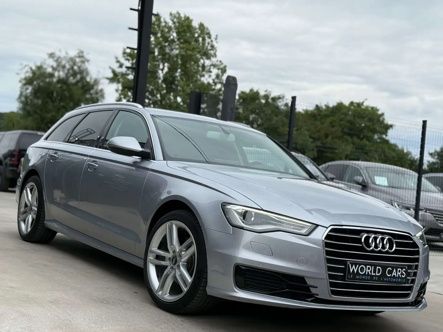 Audi A6 Avant 2.0 TDi ultra FACELIFT S tronic FULL OPTIONS Argent - 2