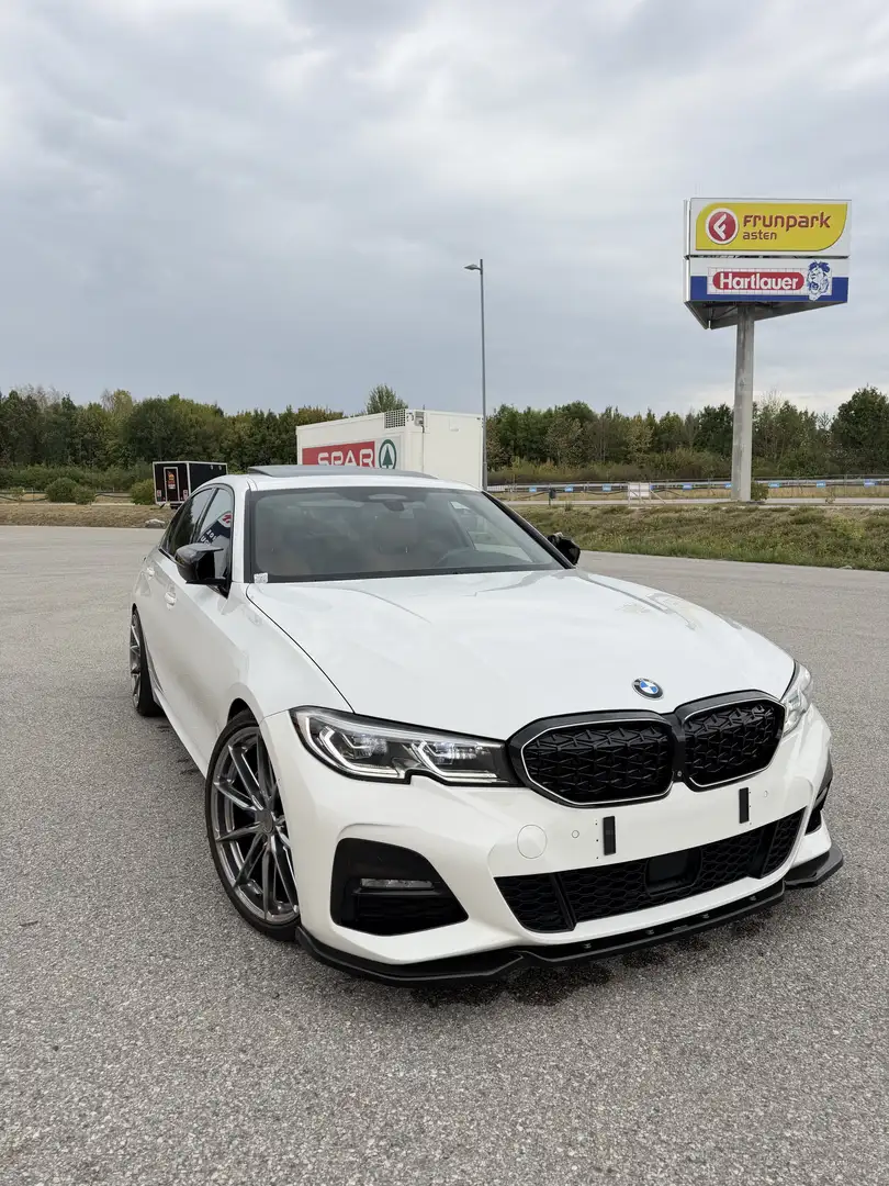 BMW 330 BMW 330e G20 M Sport | Stage 1 ca. 400–420 PS | 20 Weiß - 1