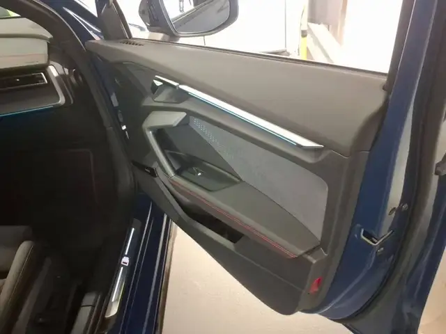Audi S3 view 11