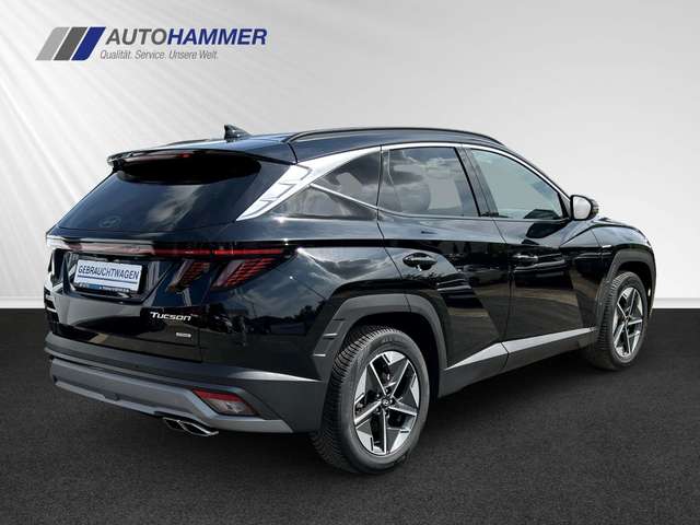 Hyundai TUCSON 1.6T DCT 4WD TREND LED Teilleder Navi eHK