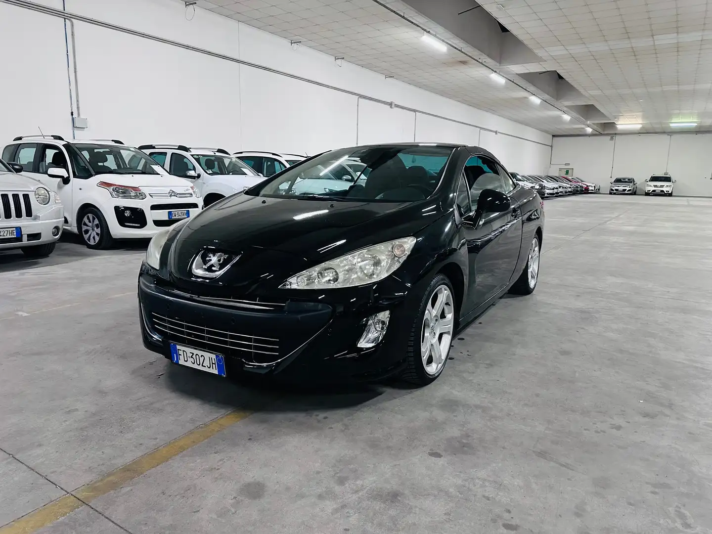 Peugeot 308 308 I 2009 CC 1.6 thp 16v Feline 150cv Zwart - 2