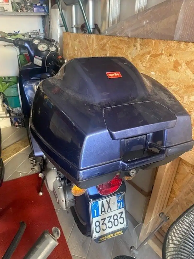 Aprilia Scarabeo 150 Blauw - 2