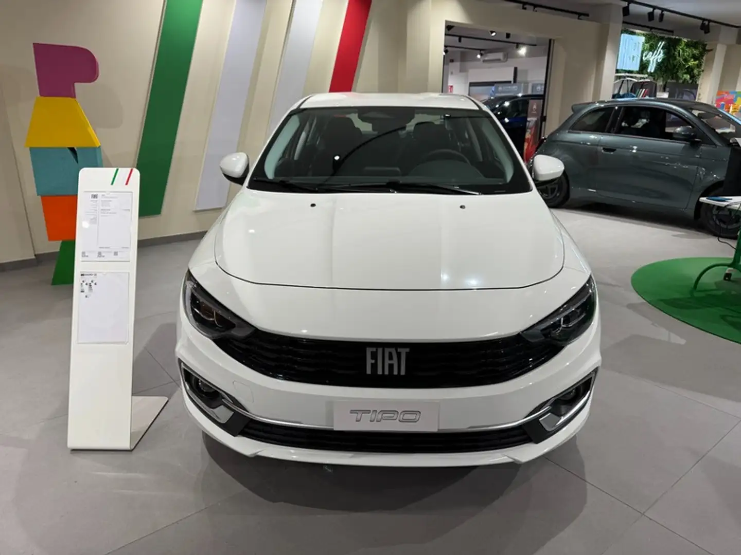 Fiat Tipo 4 Porte 1.6 Multijet City Weiß - 2