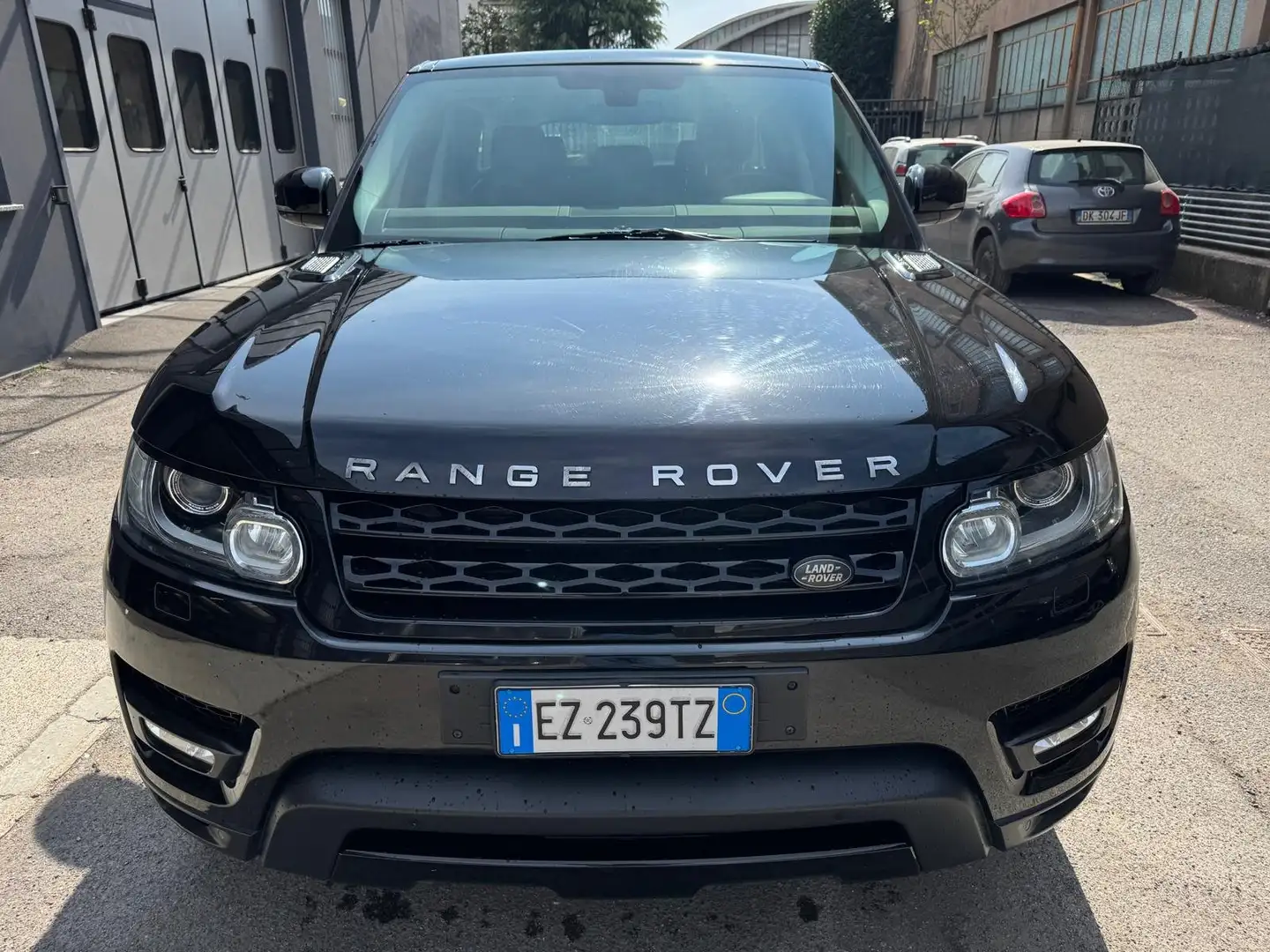 Land Rover Range Rover Sport Range Rover Sport 3.0 tdV6 HSE Dynamic*FULL AUTO Černá - 2