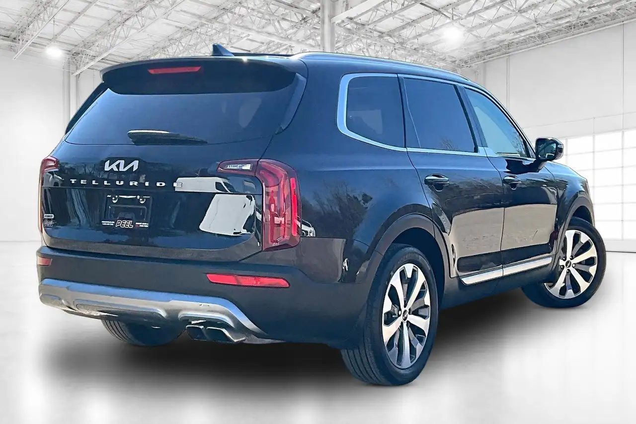 Kia Telluride снимка Kia Telluride