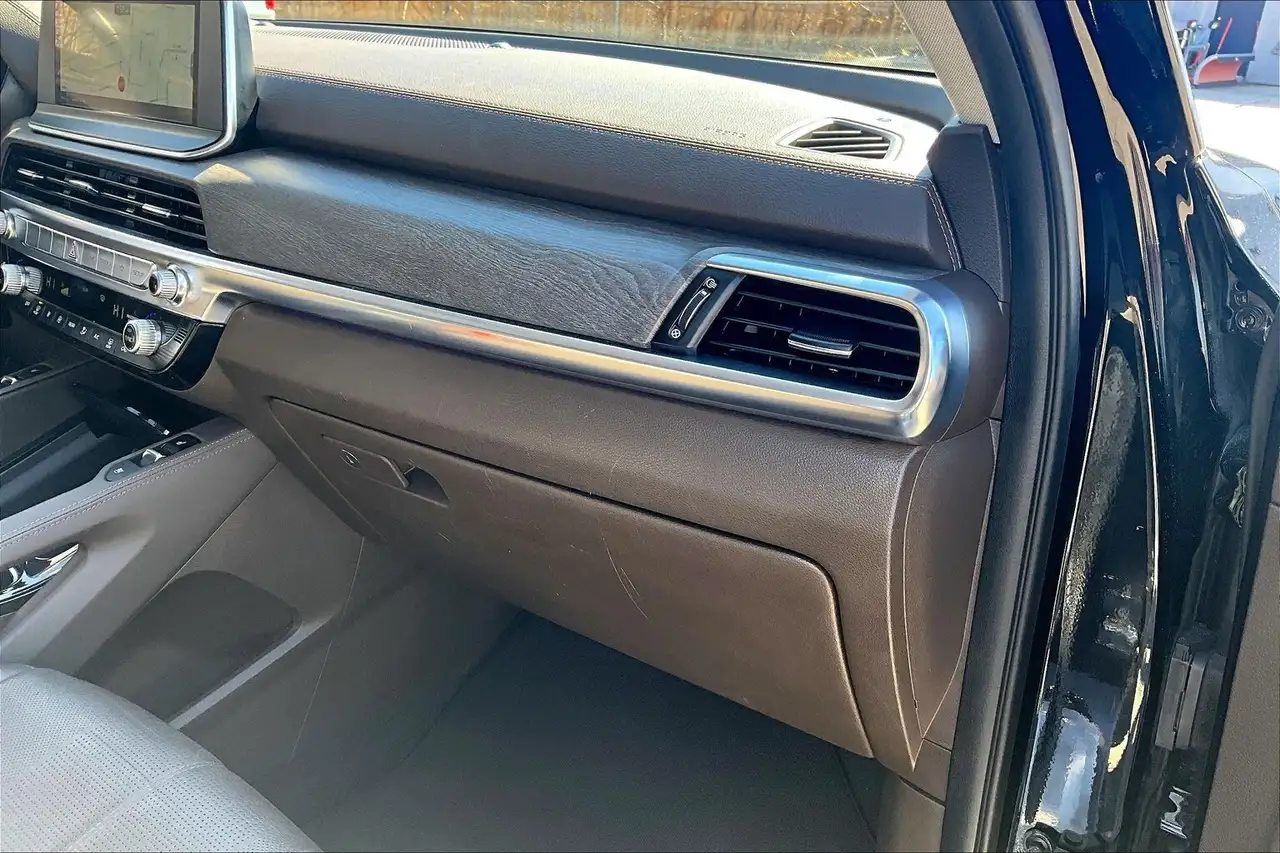 Kia Telluride снимка Kia Telluride