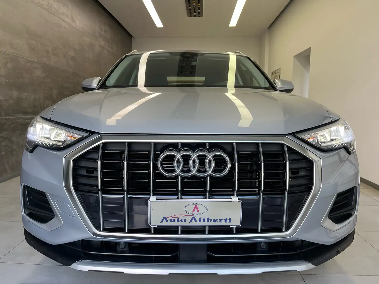 Audi Q3 Q3 35 2.0 tdi Business Advanced s-tronic Argento - 1