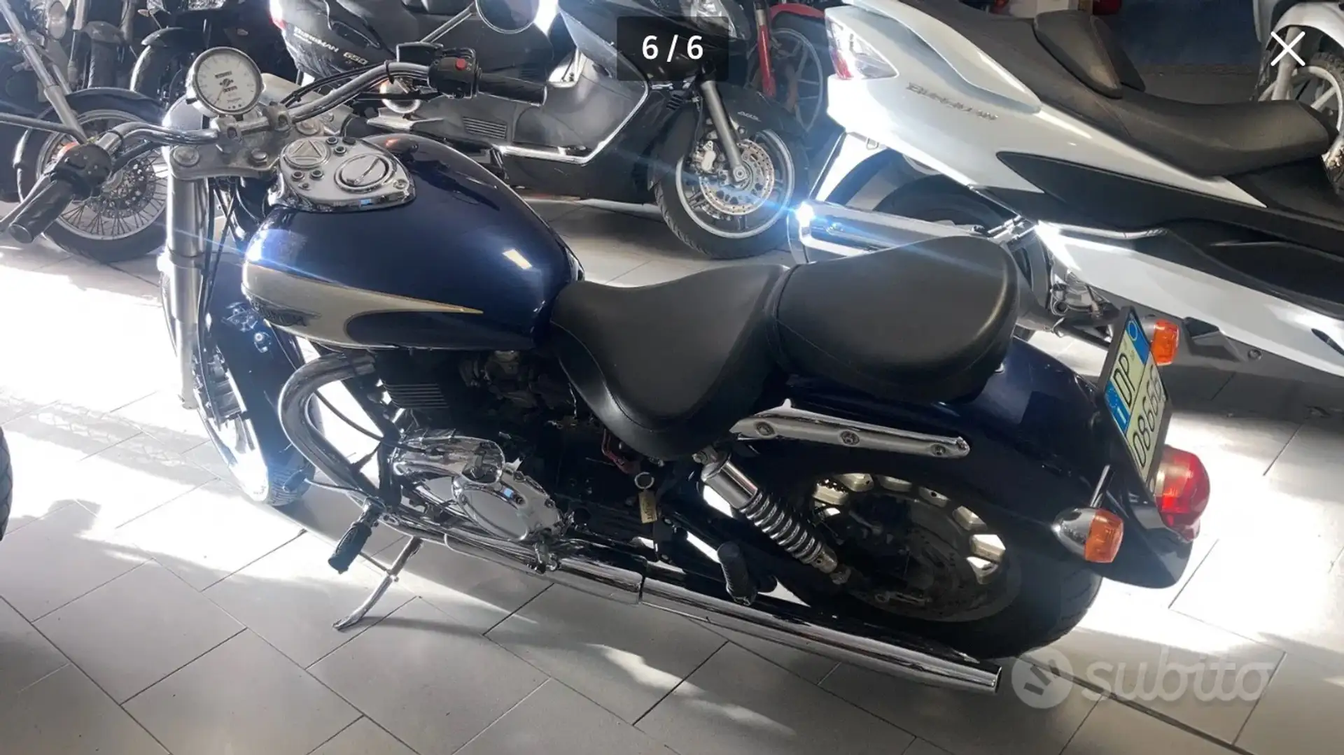 Triumph Speedmaster Custom Blauw - 2