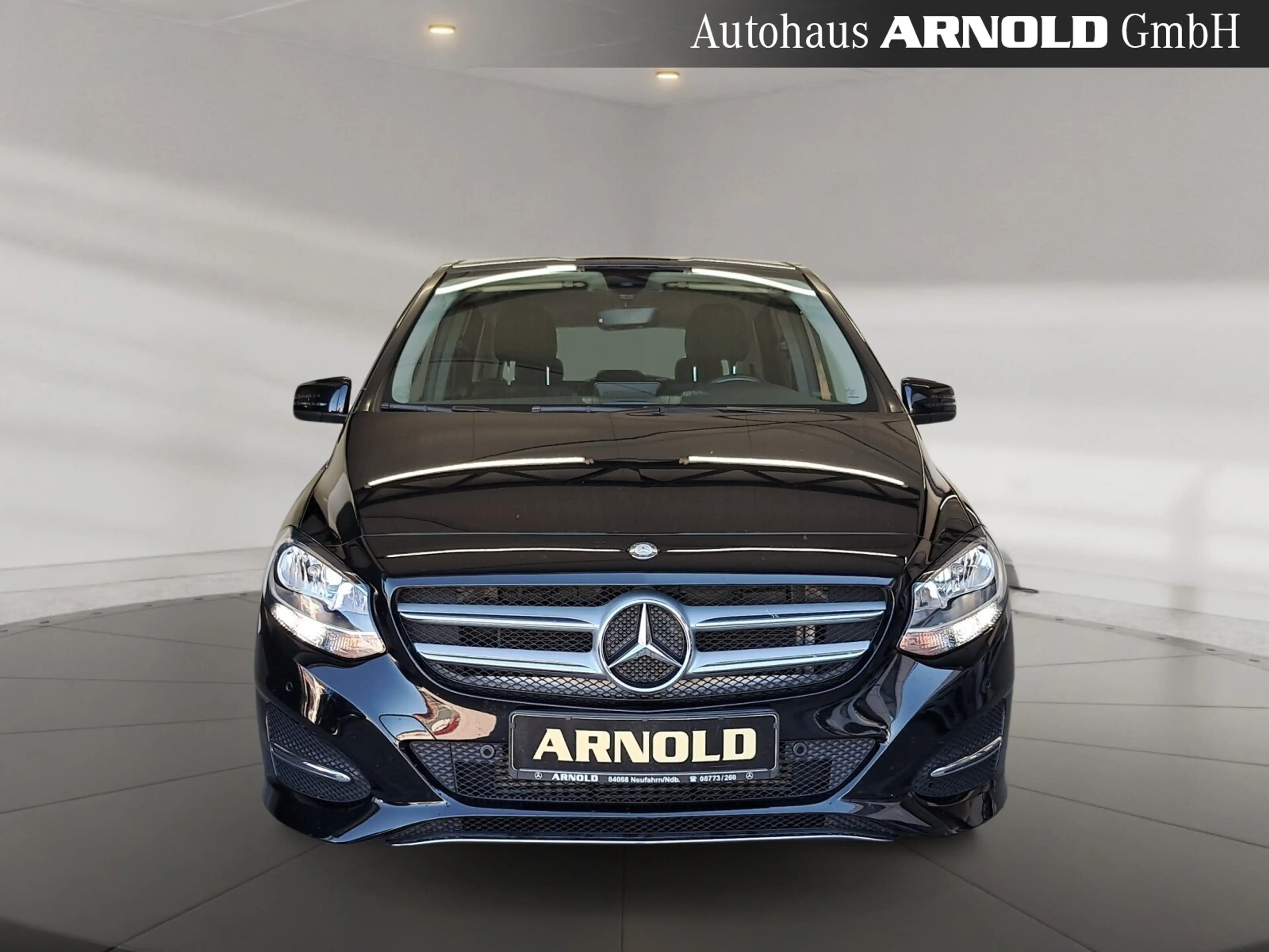 Mercedes-Benz B 180 B 180 Style FACELIFT AHK Navi Sitzh. Klimaautom. — photo 7