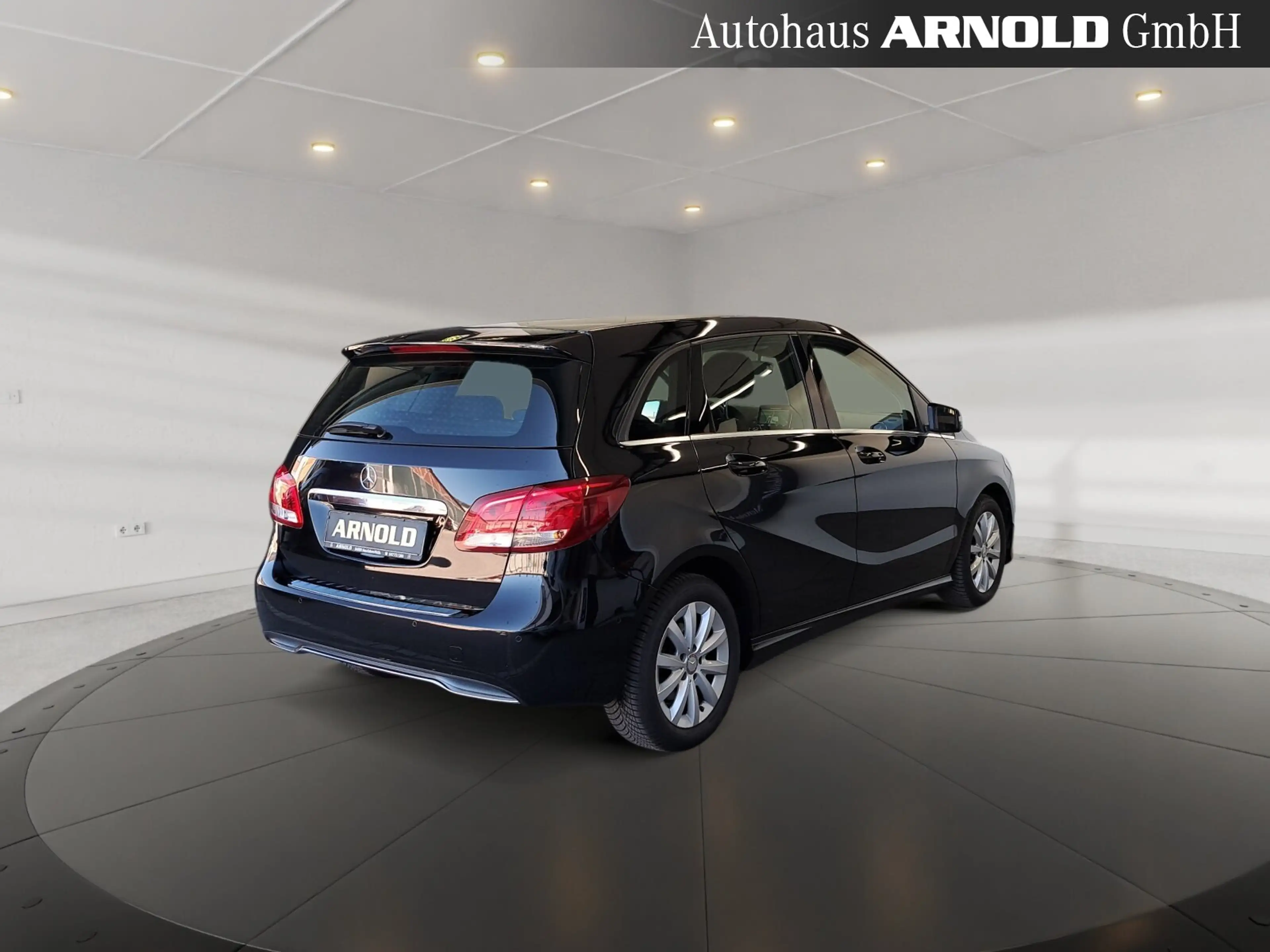 Mercedes-Benz B 180 B 180 Style FACELIFT AHK Navi Sitzh. Klimaautom. — photo 4
