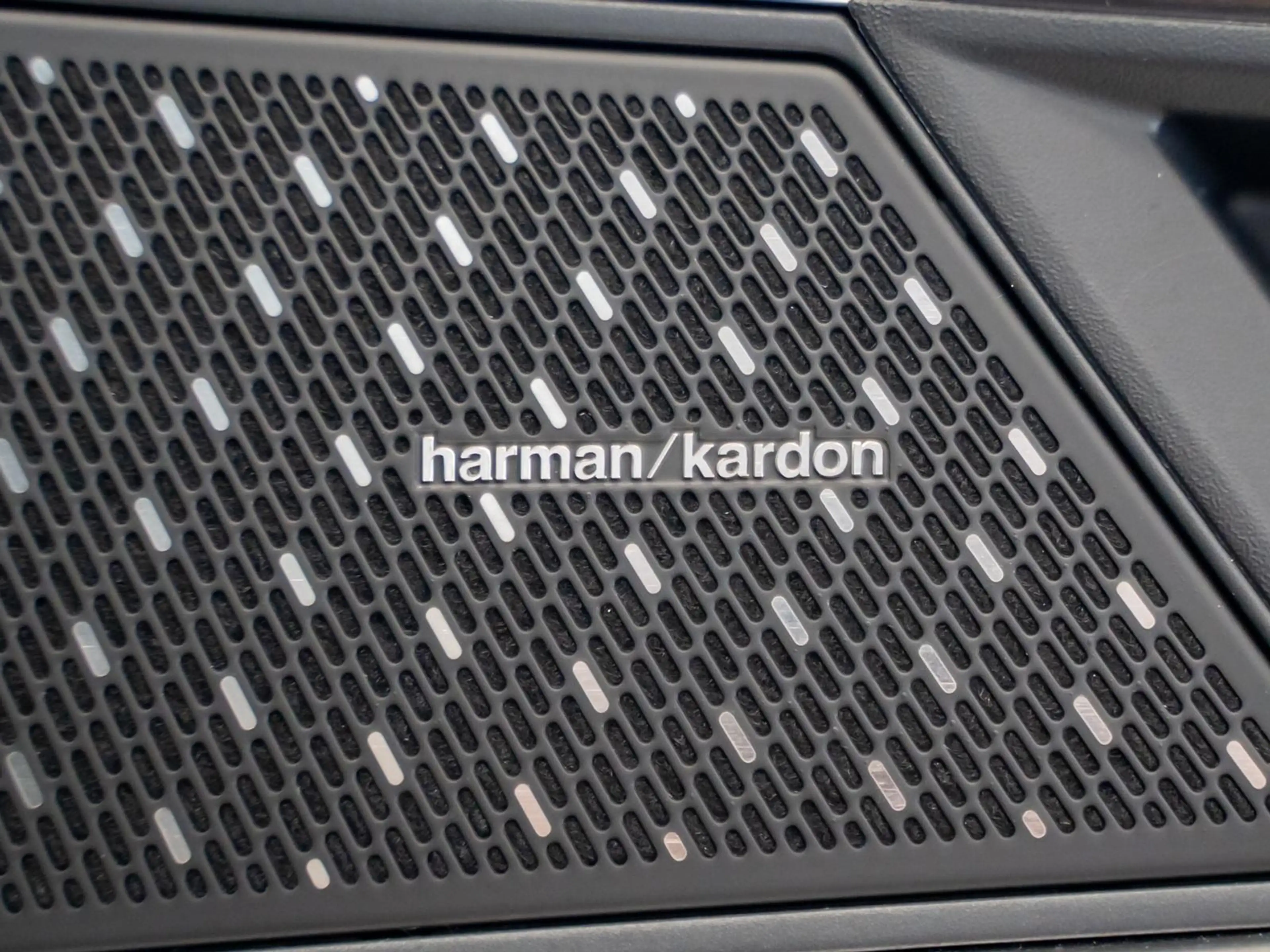 Renault Austral Iconic E-Tech Full Hybrid 200 Klima+SHZ — photo 11