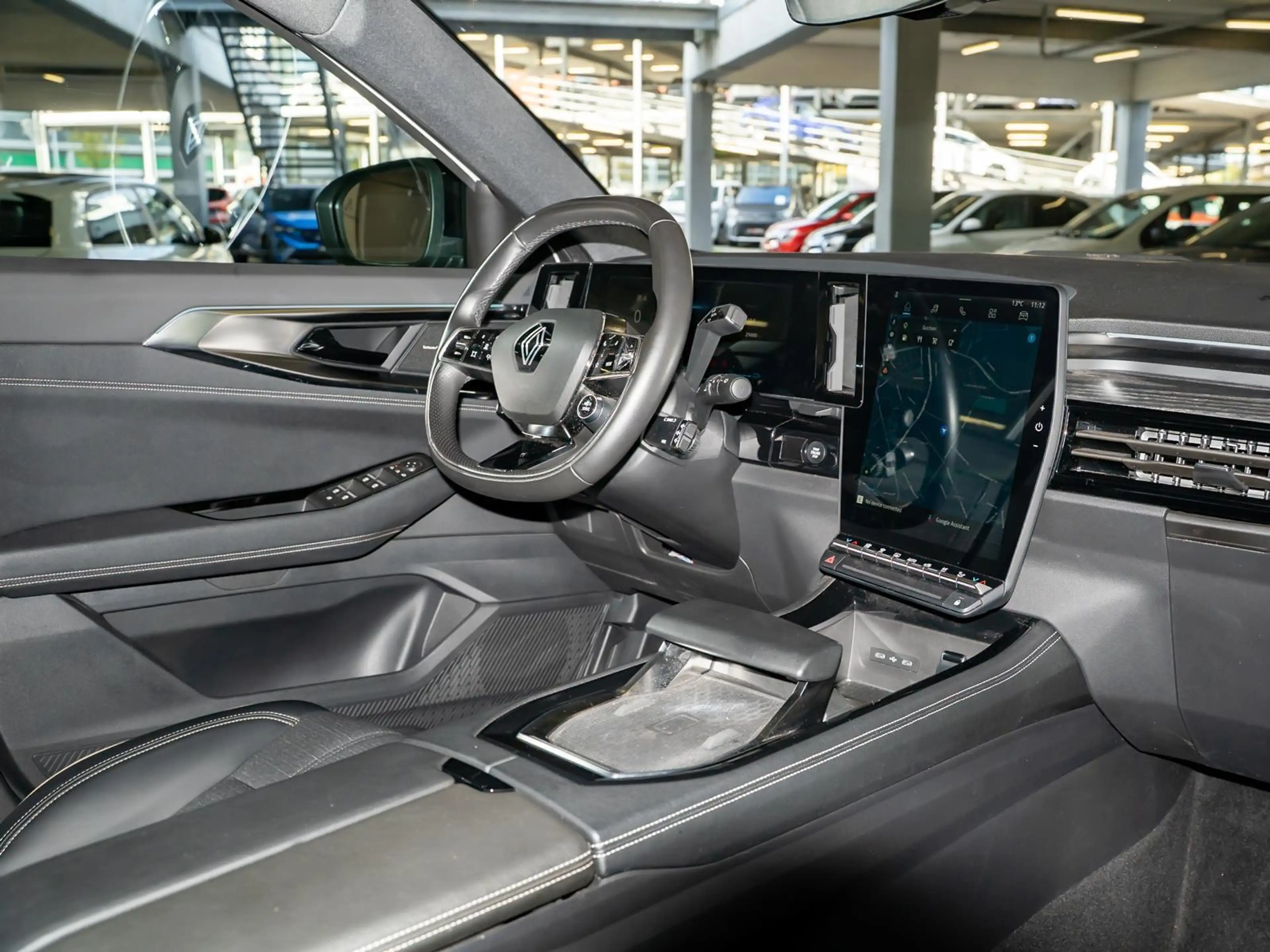 Renault Austral Iconic E-Tech Full Hybrid 200 Klima+SHZ — photo 9