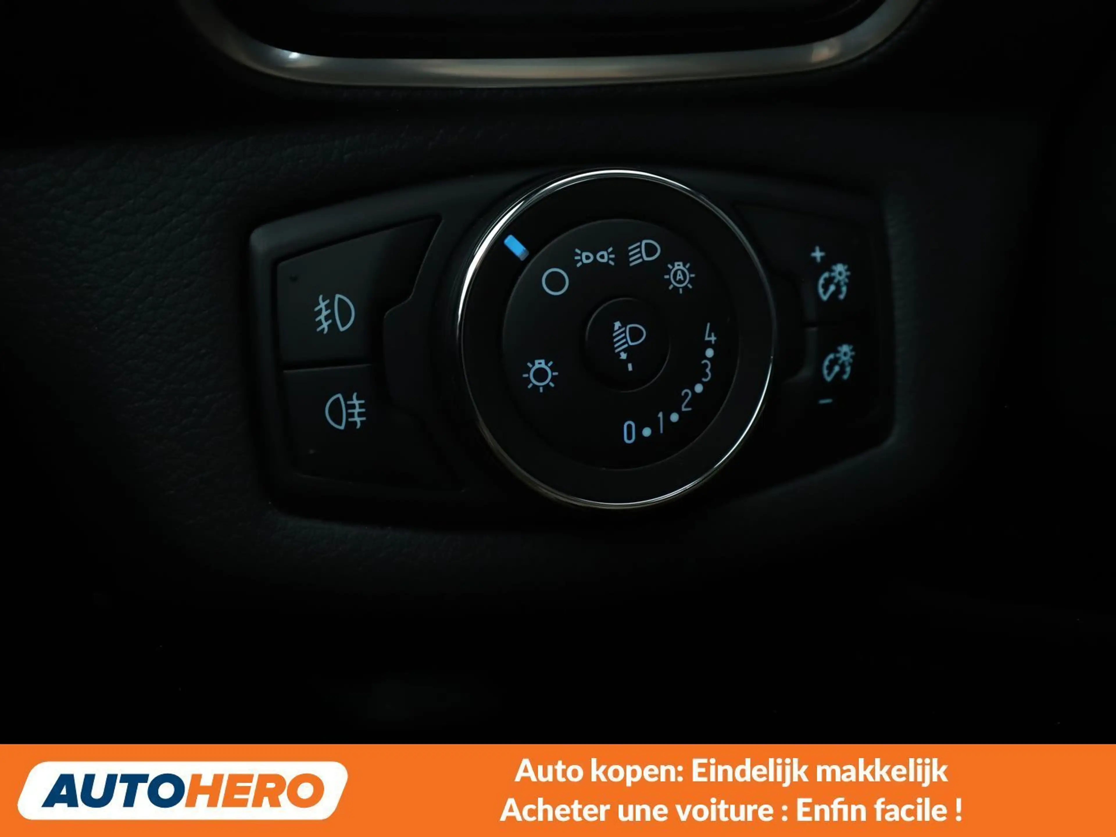 Ford B-Max 1.6 Ti-VCT Titanium — photo 12
