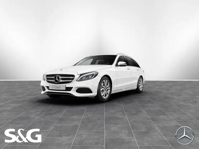 Mercedes-Benz C 200 KAMERA+NAVIGATION+MULTIBEAM LED+PDC+17"