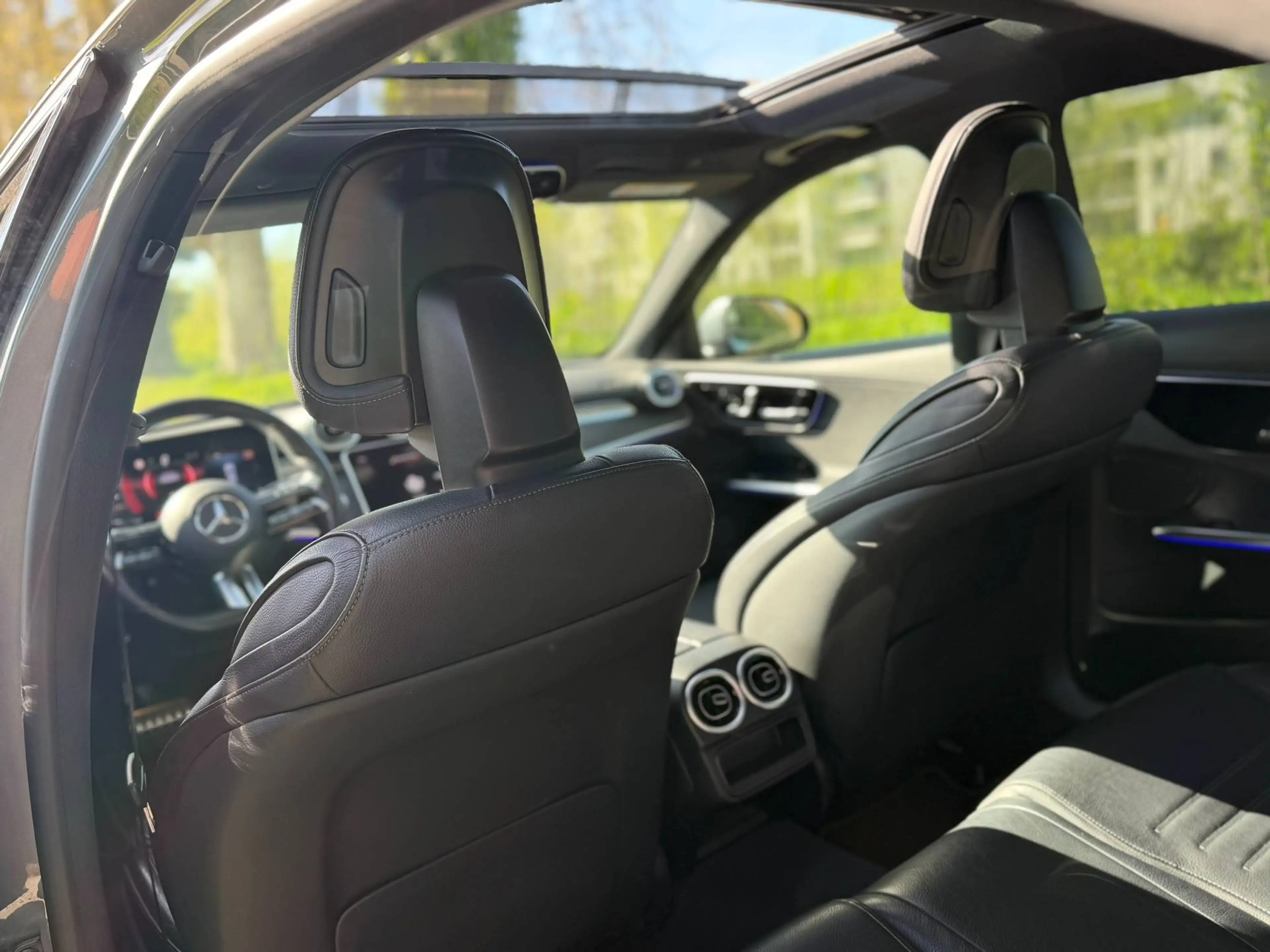 Mercedes-Benz C 220 d 4-Matic AMG Line - Garantie — photo 24