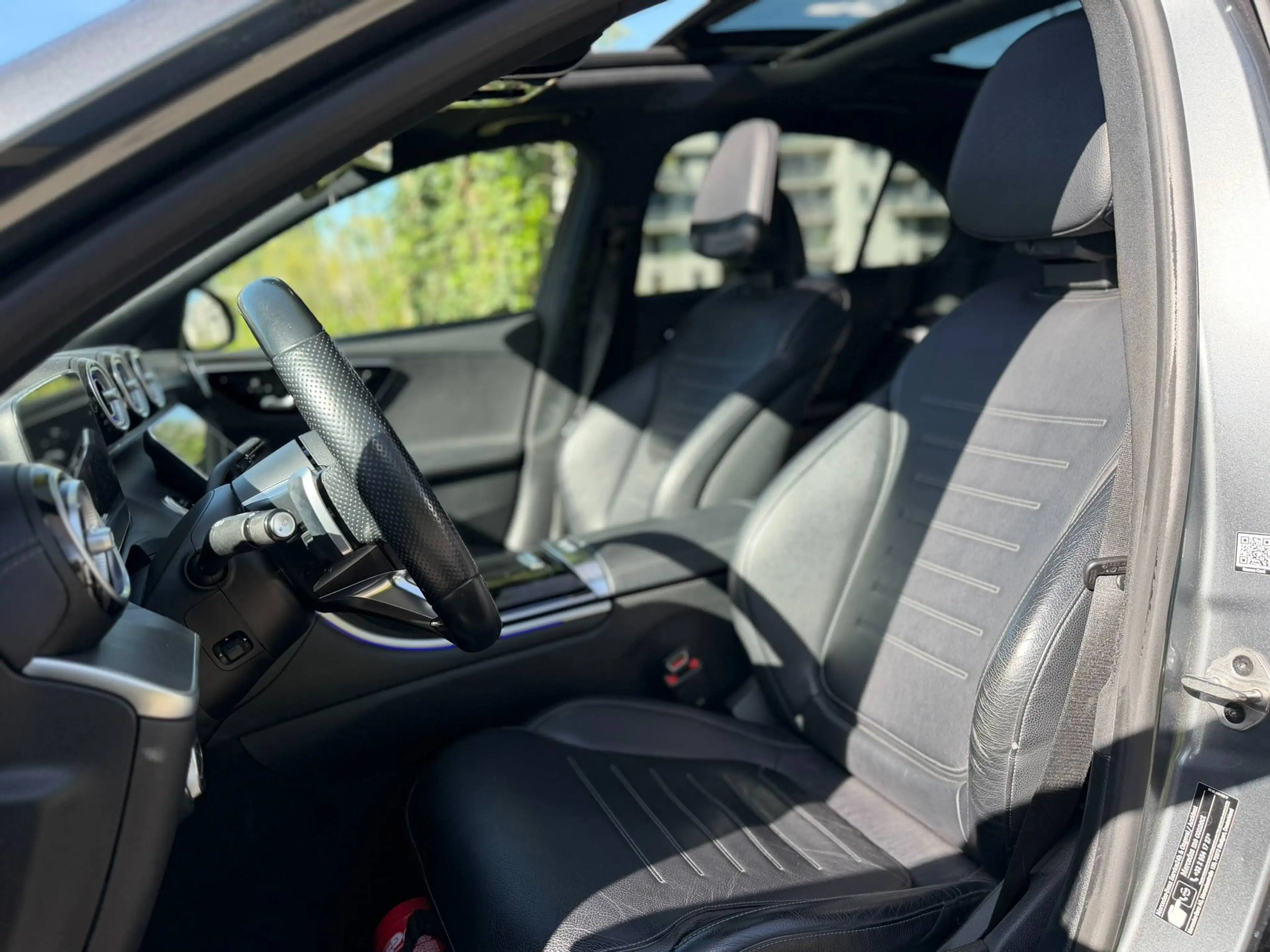 Mercedes-Benz C 220 d 4-Matic AMG Line - Garantie — photo 13