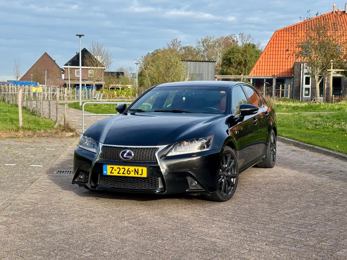 Lexus GS 300 h I F Sport I Dealer Onderhouden I Mark Levinson Zwart - 2