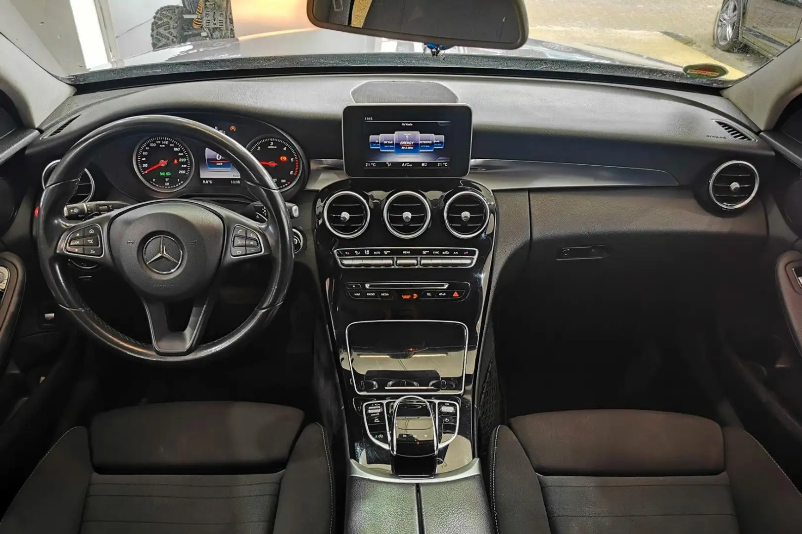 Mercedes-Benz C 200 T-Modell AUT+PDC+NAV+TEMP Argento - 2