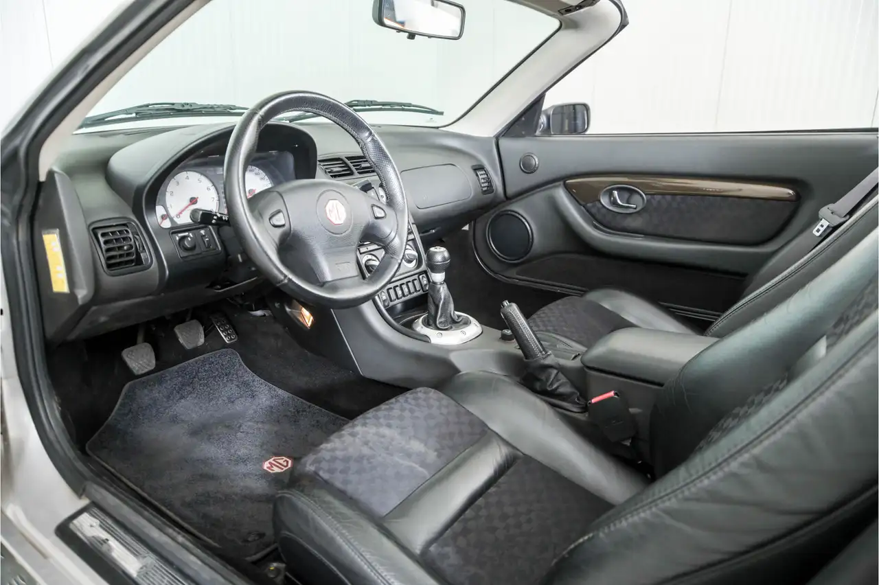 MG MGF 1.8i VVC, foto 11