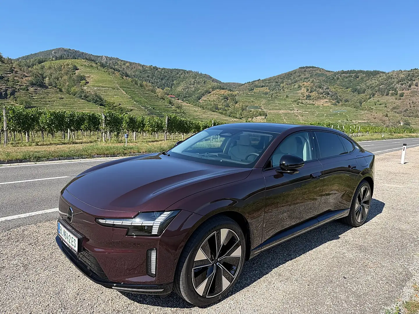 Volvo ES90 Twin Motor AWD 106kWh Ultra Rot - 1