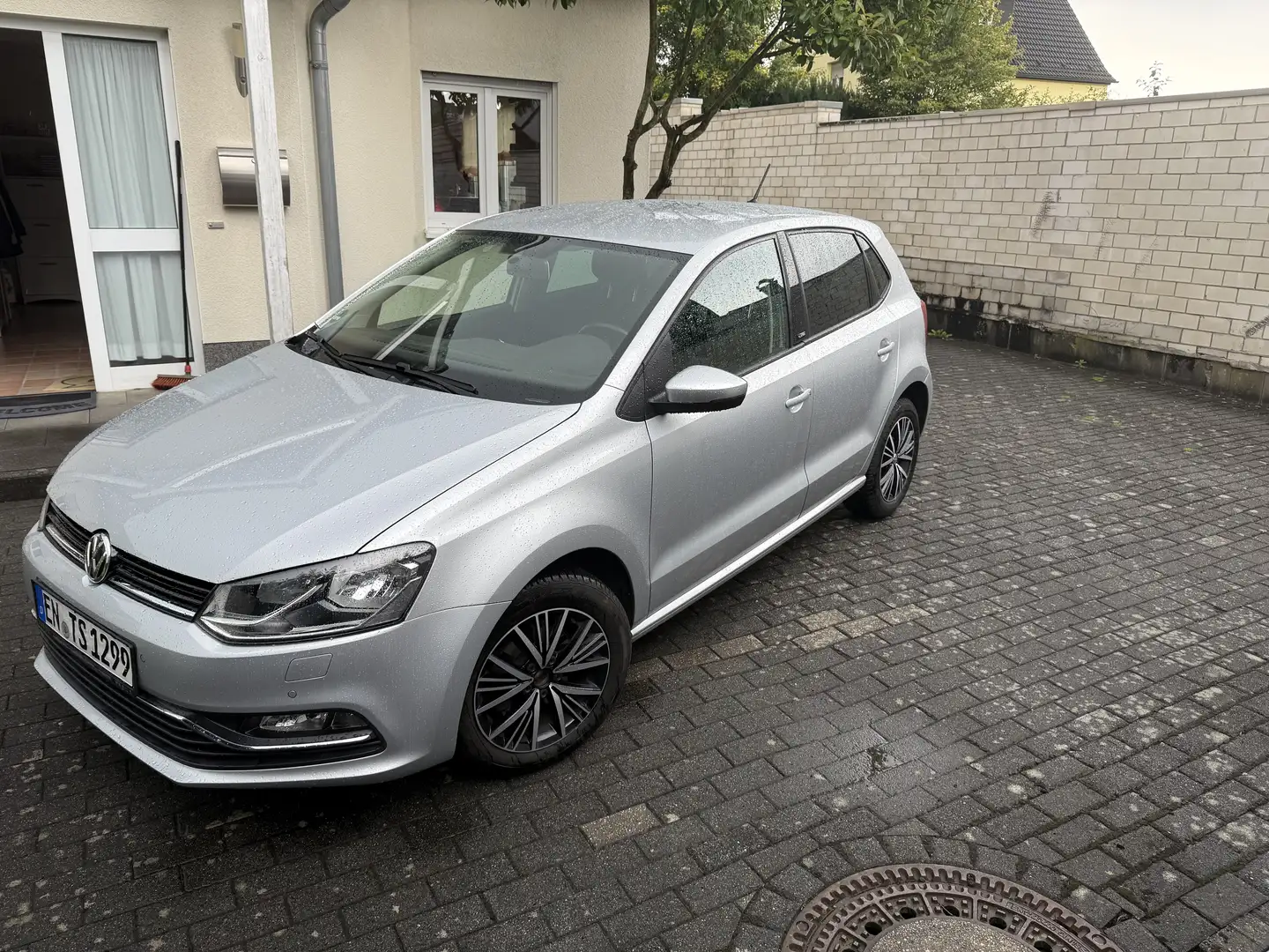 Volkswagen Polo Allstar Grau - 1